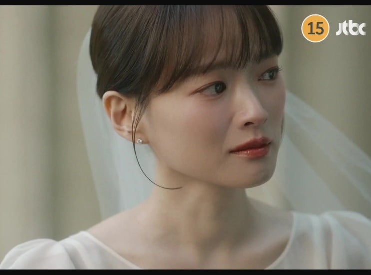 히어로는 아닙니다만 6회 줄거리 요약 천우희, 장기용 결혼 도중 사기꾼 고백 결혼 무효 히어로는 아닙니다만 6회 줄거리 요약 천우희, 장기용 결혼 도중 사기꾼 고백 결혼 무효