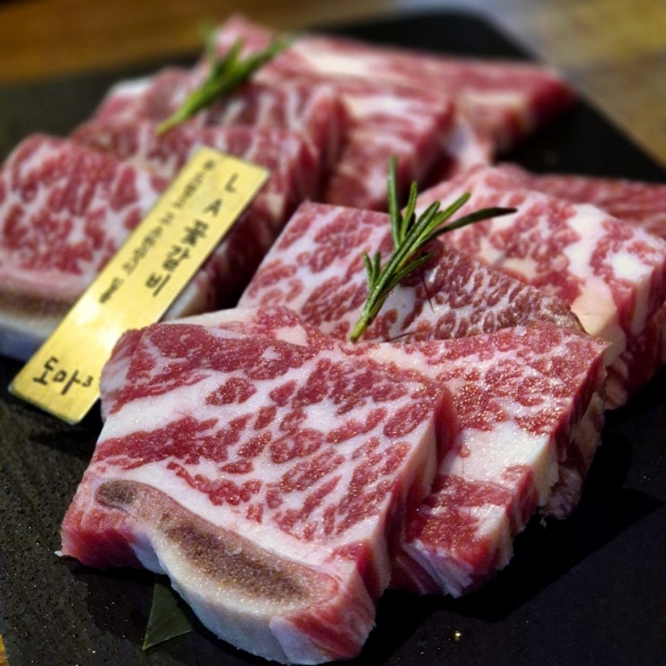  강남역 소고기 맛집 와인 데이트에 적격 도마3