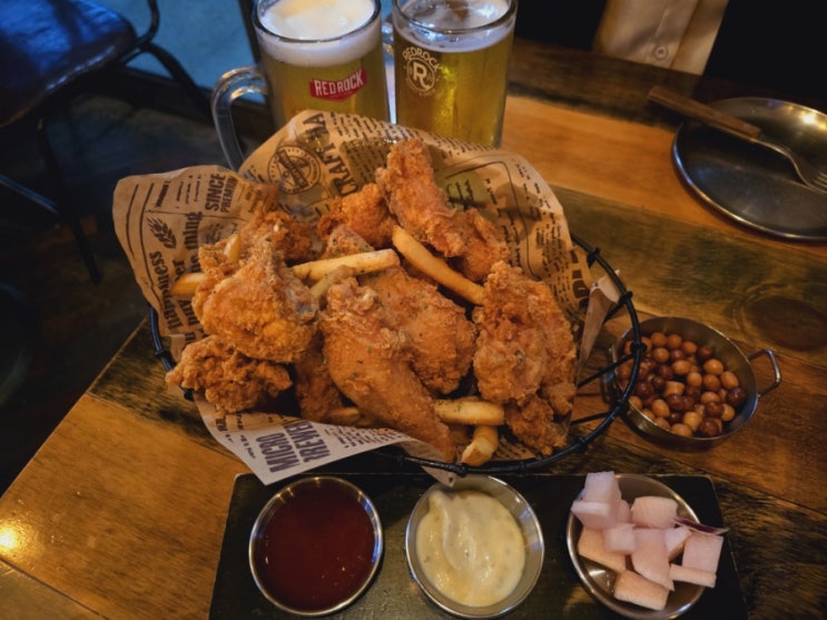  범계역맛집 맛있는 치킨에 시원한 생맥주 : 치맥은 크래프트한스 범계점 (내돈내산)