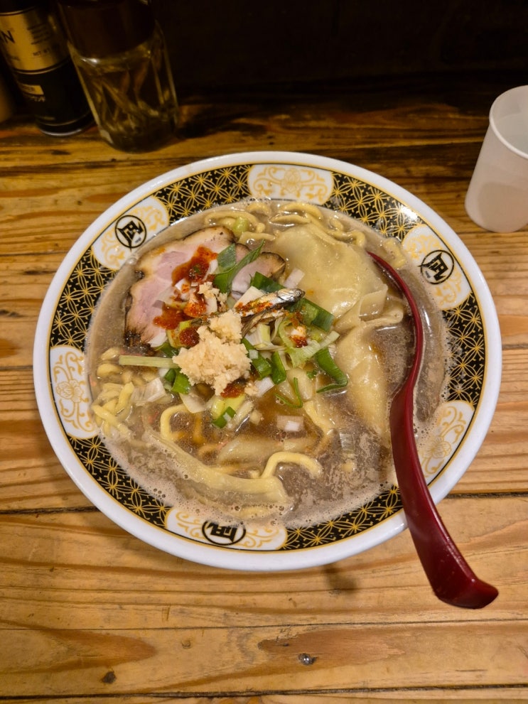  [도쿄 신주쿠]라멘나기(잔치국수+칼칼함+찐함+칼국수면+마늘은 선택이 아닌 필수)