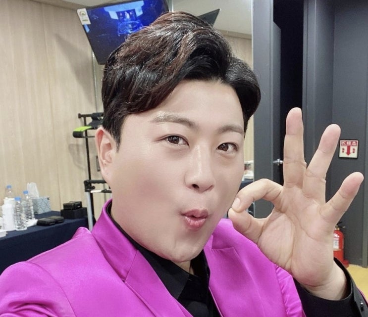 김호중 <b>콘서트</b> 매출 87억 추산 <b>임영웅</b> 보다 비싼 티켓