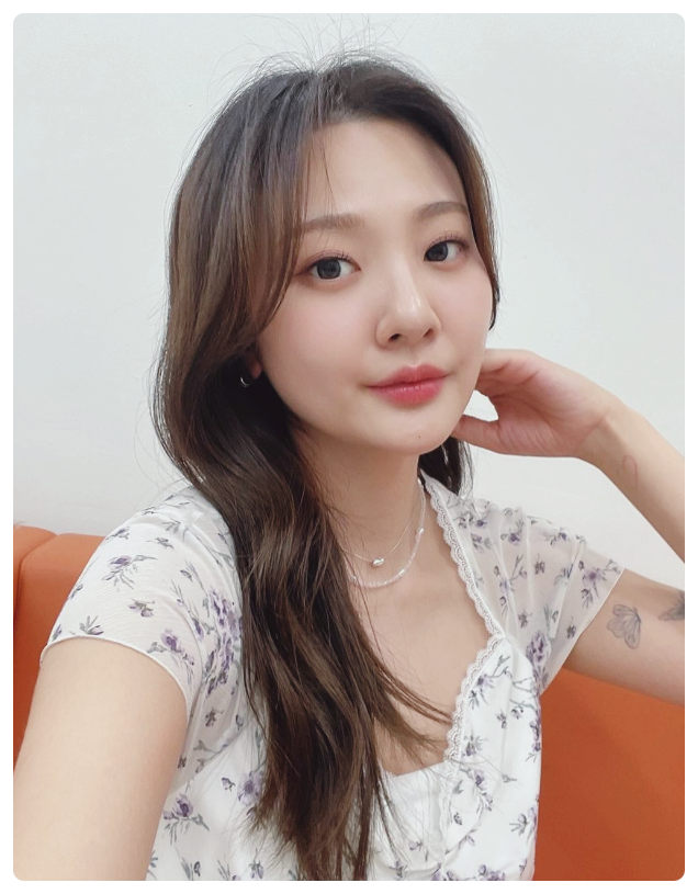 볼빨간사춘기 안지영 근황 송스틸러 에피소드 유튜브 조회수