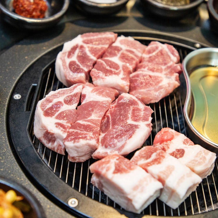  돼지 목살 100g 칼로리와 영양성분 효능 부작용까지 알아보자