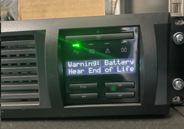  APC 소용량 UPS Battery 및 Network Management Card 불량 교체