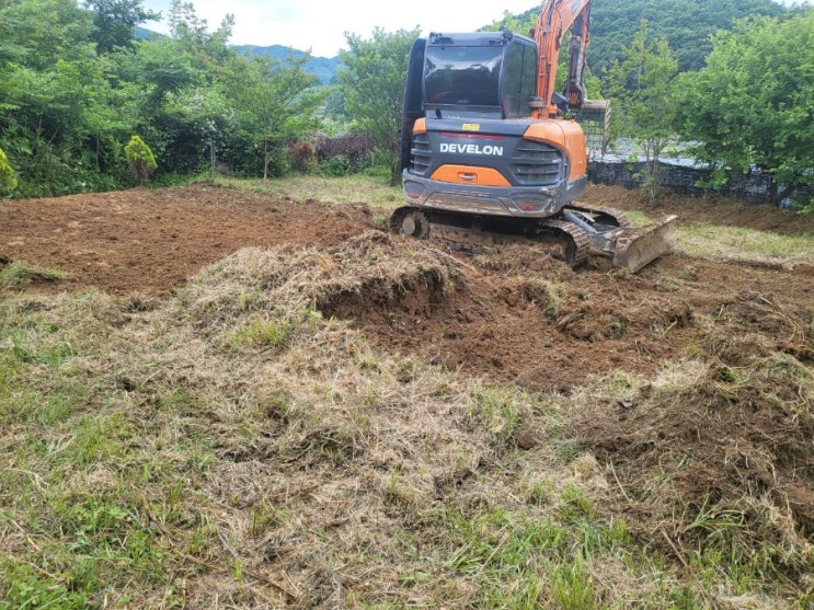  2024년 구미시 무을면 잔디조성 공사 고인돌장의사 #김천장의사 #구미장의사 #선산장의사 #상주장의사 #성주장의사 #손없는날 #윤달 #벌초 #이하늘장사 #장의사 #이장 #화장