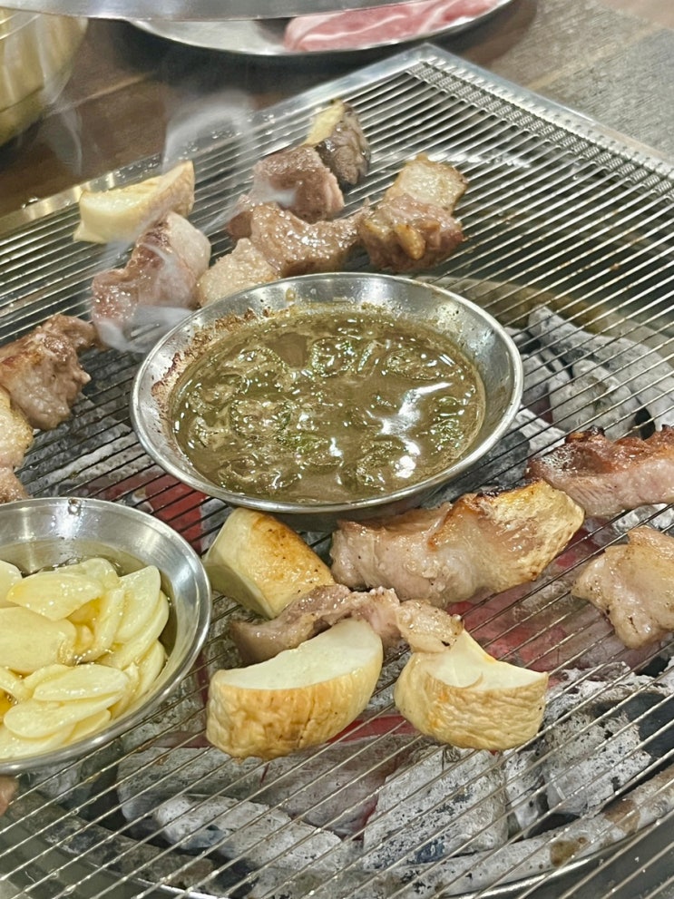  춘천 삼겹살 맛집 돼지한마리 후평점, 모듬스폐셜로 가성비 좋은 고깃집