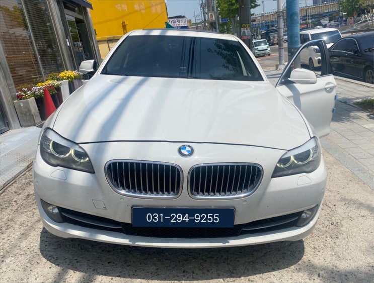  BMW F10 525d NBT 고장 화면이 꺼지는 증상 수리