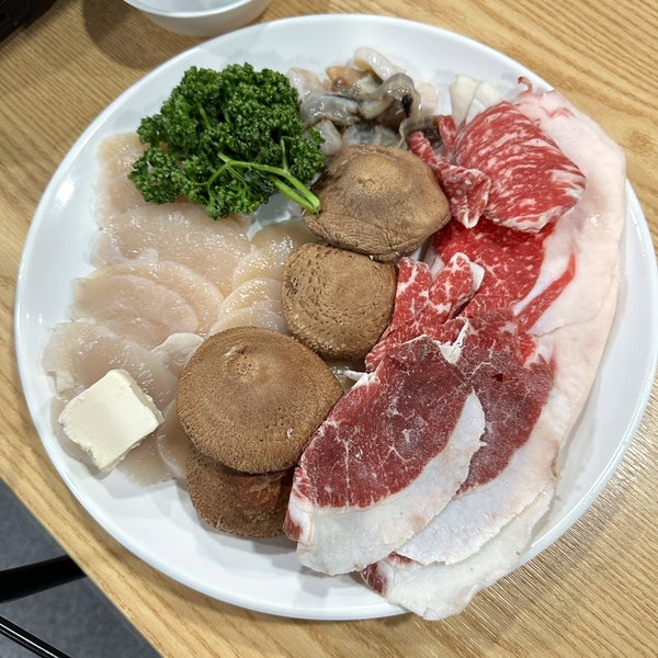  전주 중화산동 키조개 차돌삼합과 문어 샤브샤브를 파는 봉식이네가게 솔직 후기