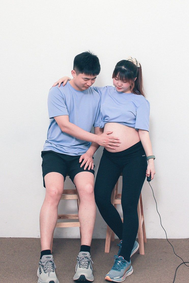  수원셀프사진관 예뻐서, 봄 수원행궁점에서 임신 30주차  셀프 만삭사진 촬영 - 운동복 컨셉️