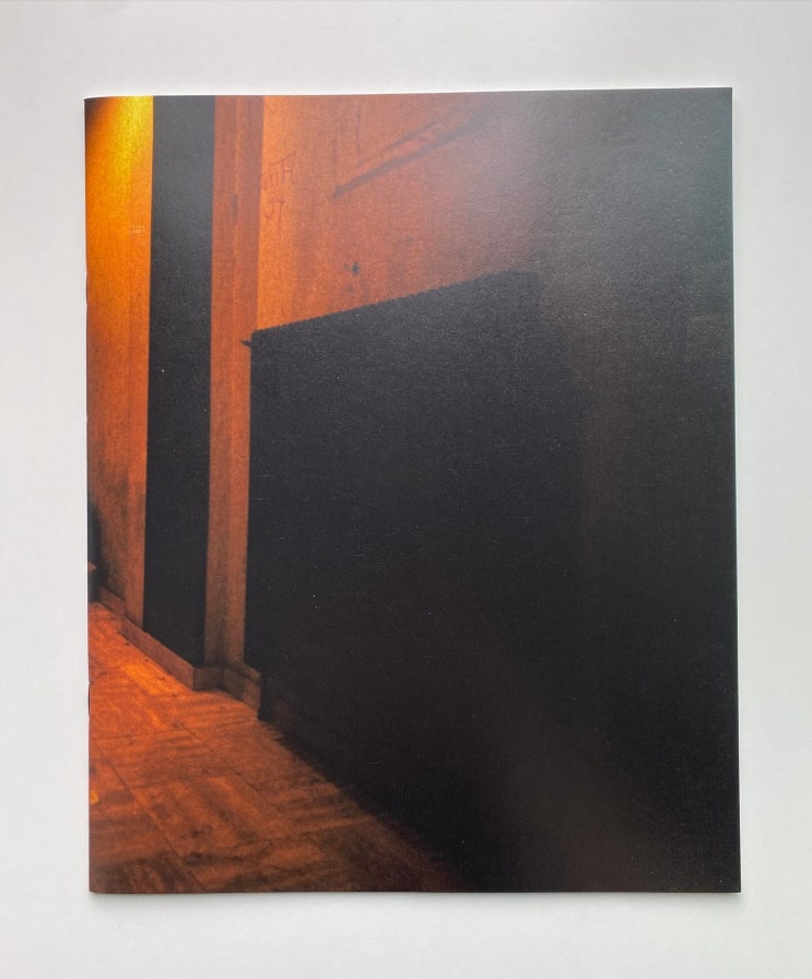  Yan Morvan (얀 모어반): Squat