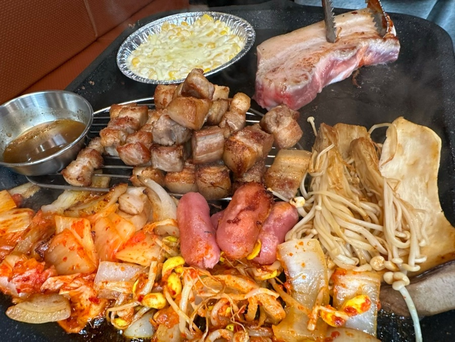 꿀삼겹 사진 1