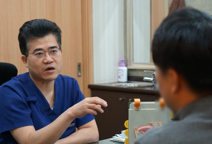  상동남성갱년기, 개선하고 싶다면 심곡동인근비뇨기과에서