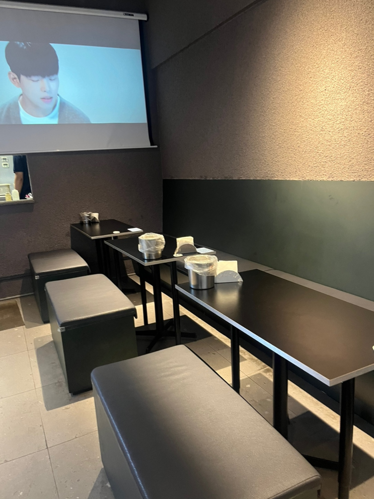  축구경기 야구 경기 보면서 먹기 좋은 맛집 철산치킨집 치코치코 치즈 시즈닝 치킨 먹은 후기