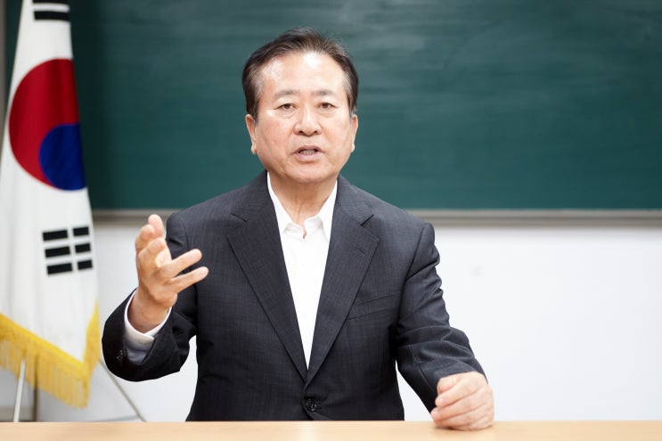 <b>신상훈</b> 한국여자농구연맹 신임 <b>총재</b> “여자농구 제2의... 