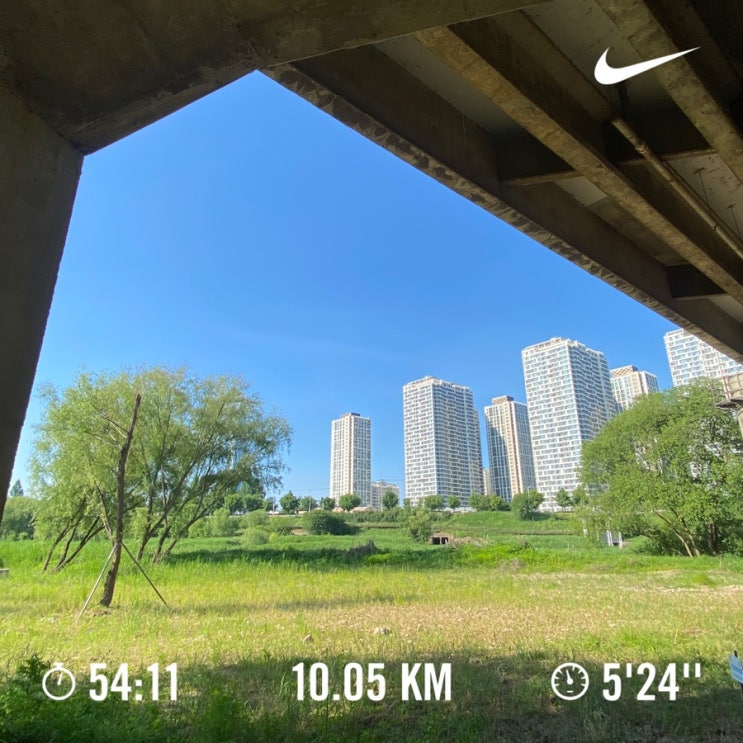  러닝로그_240521 낮기온 27도 10km 뿌셨다
