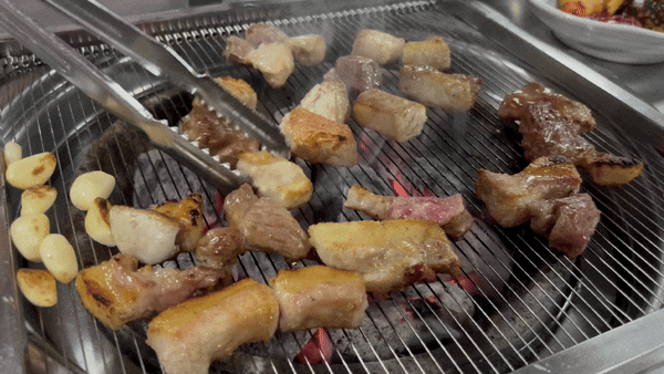  수성구 사월동_무진장 강변에서 먹는 특수부위 숯불 뒷고기/닭갈비 추천