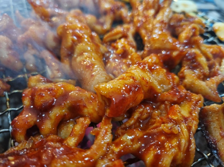  [서울 당산역] 노상에서 느낄 수 있는 분위기 좋은 꼼장어 구이집!! 우리풍천장어숯불꼼장어 당산점