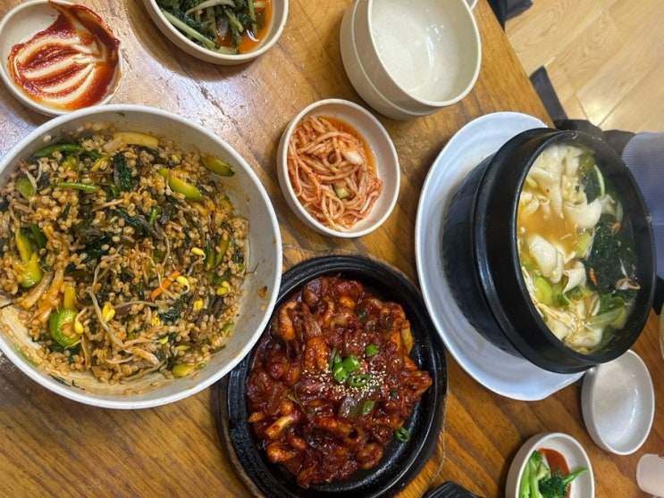  서울 근교 고양시 서오릉주막보리밥 주차 웨이팅 메뉴 털레기수제비 맛집 추천