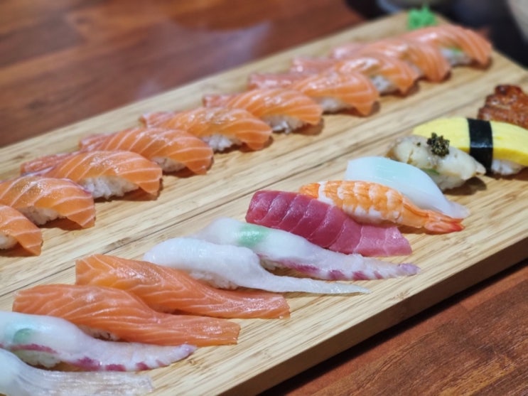 김포 풍무동스시 초밥맛집! 동경스시에서 모듬초밥과 연어초밥 먹어 본 후기 김포 풍무동스시 초밥맛집! 동경스시에서 모듬초밥과 연어초밥 먹어 본 후기
