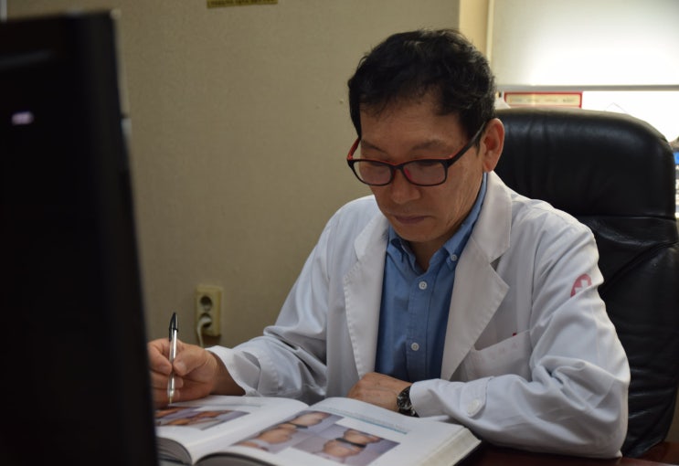  일산모발이식 탈모 스트레스로 고민이시라면? 화정성형외과