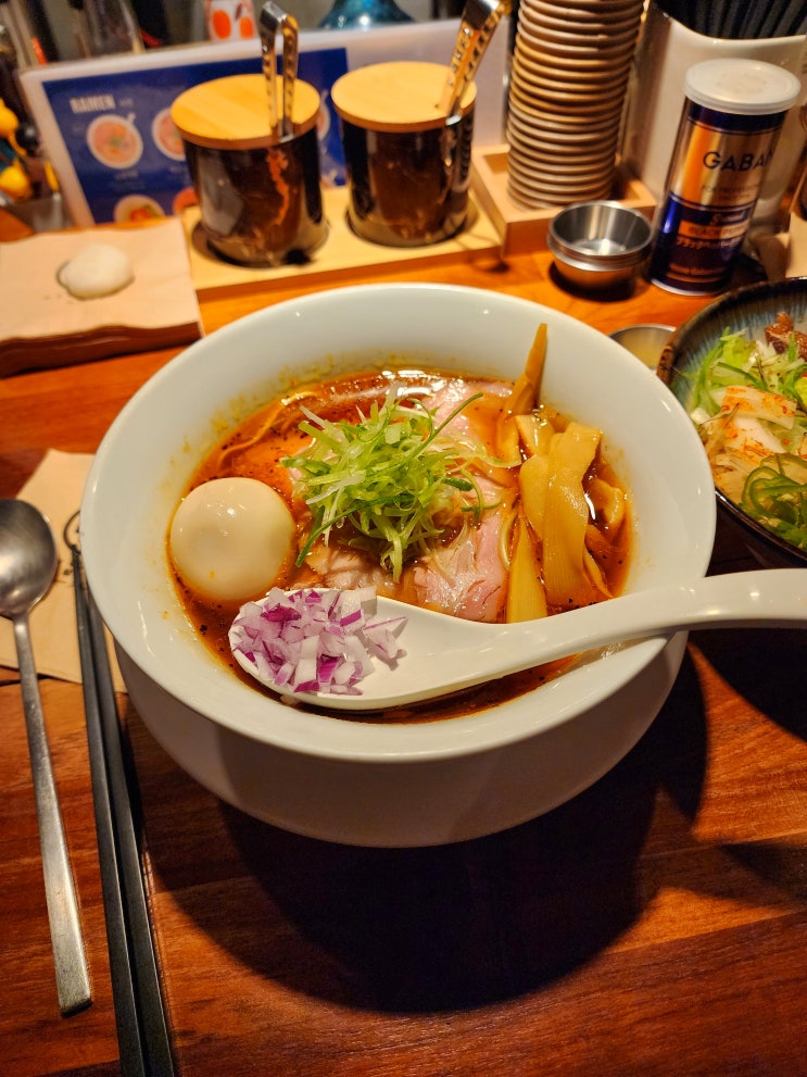  안산 중앙동 혼밥 하기 좋은 라멘집 멘츠루