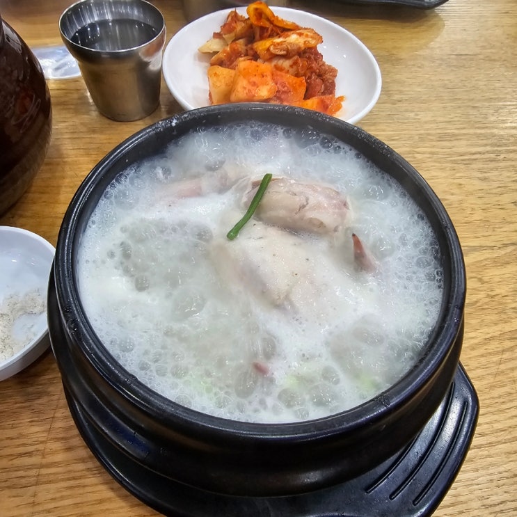  홍대, 합정 삼계탕 백년토종삼계탕 몸보신 했어요
