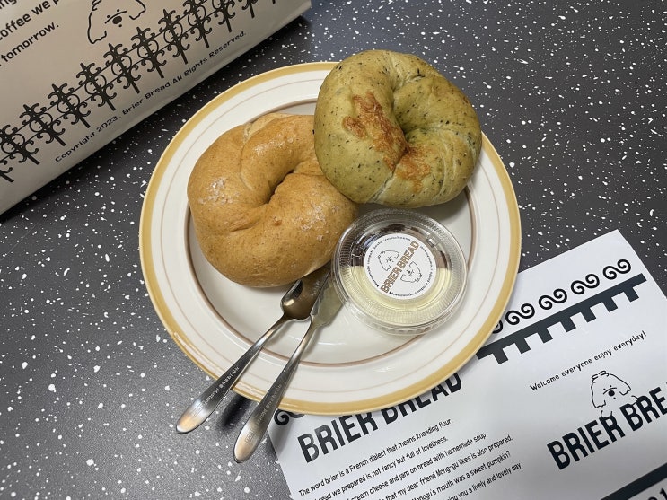 대구 앞산 카페 베이글 맛집 브리에브레드