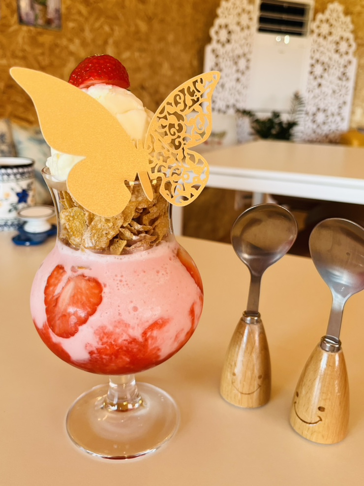  함평 카페 함평나비카페(@cafe_692) - 광주 근교 테라스 넓은 카페