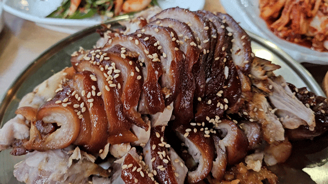  알파시티맛집 - 금족발 시지 본점