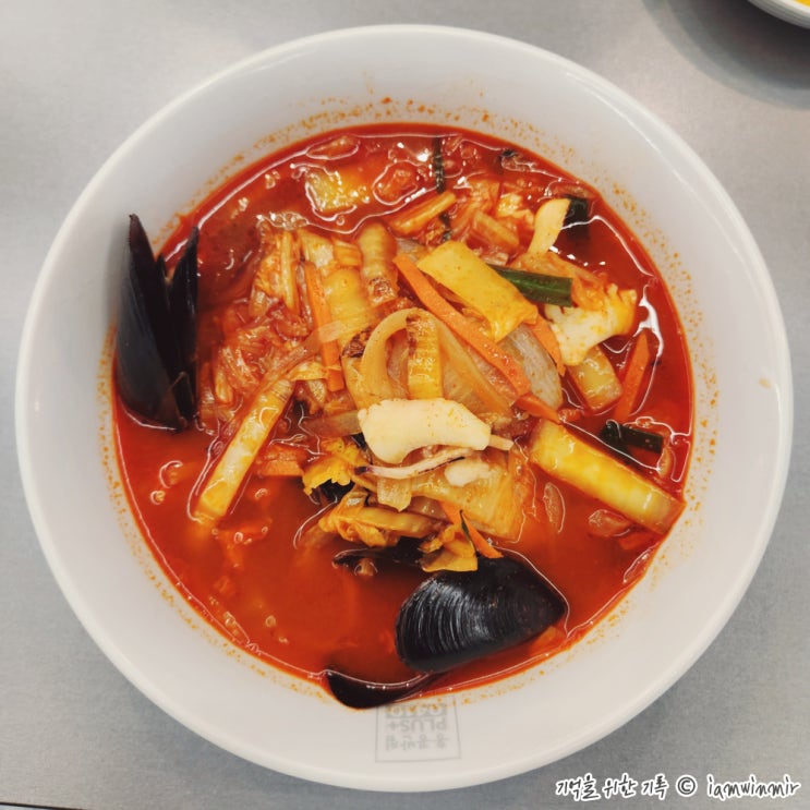 짬뽕 컨디션이 매번 다른 가산동 홍콩반점0410 짬뽕 컨디션이 매번 다른 가산동 홍콩반점0410