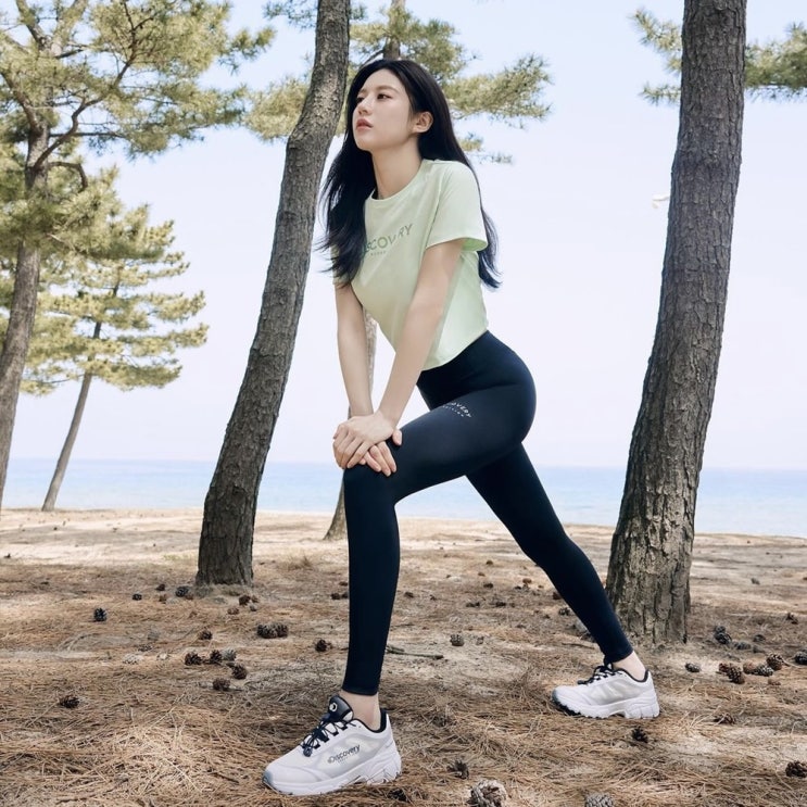  고윤정 애슬레저룩 여자 레깅스 패션 브랜드 추천