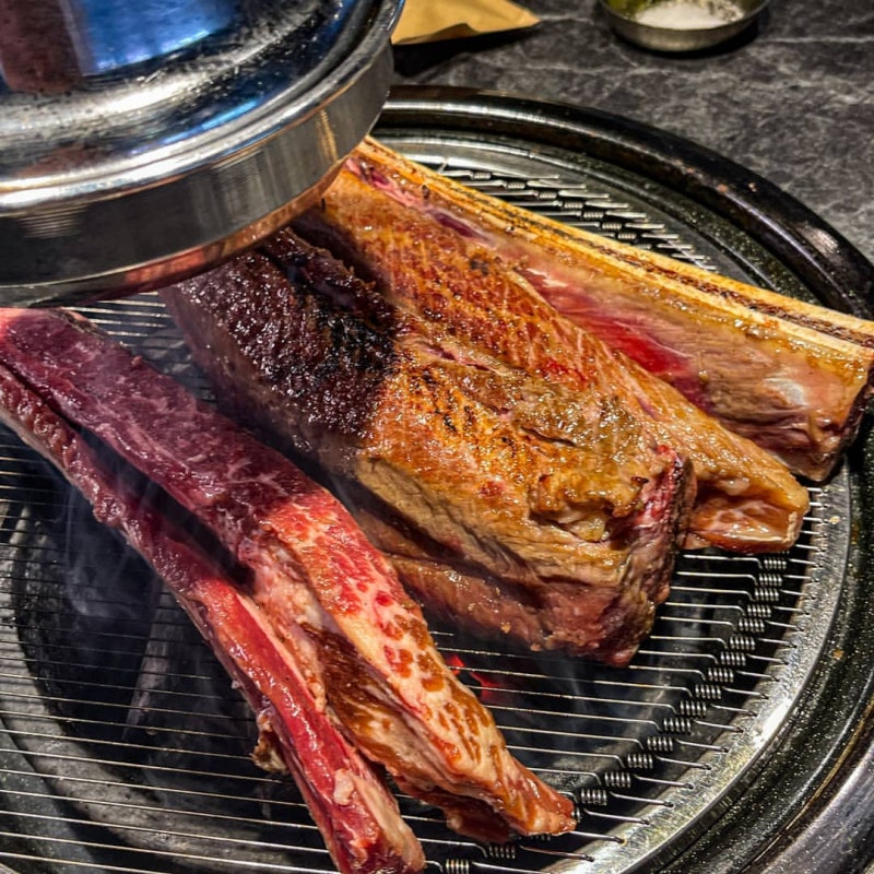 돼지갈비찜의 비결: 맛있는 집밥 요리법