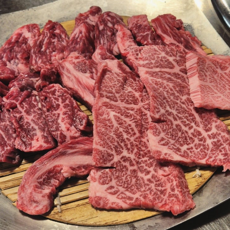 역삼역 고기집 한우모둠과 육사시미가 맛있는 '칠프로칠백식당'