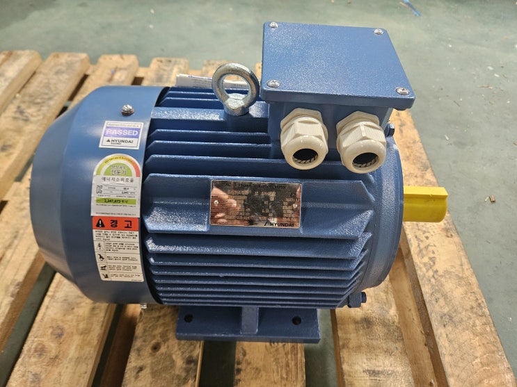  2P01 5.5KW(7.5HP) 2P 220/380V 60HZ B3