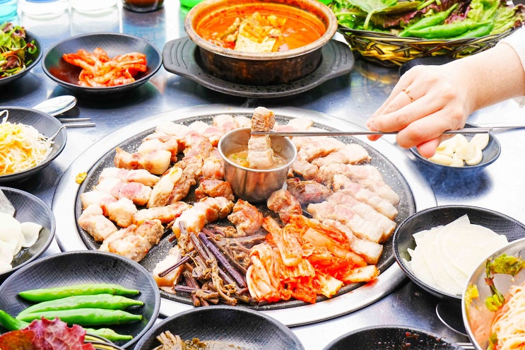 숙성 흑돼지의 참맛! 제주 애월 고기집
