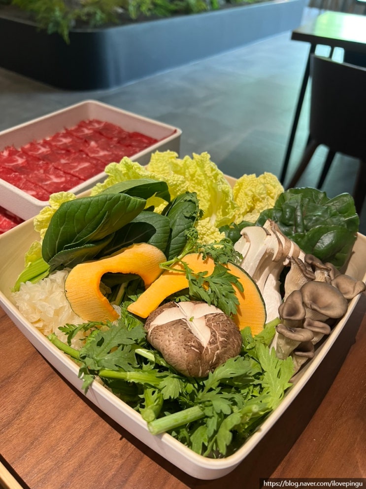  깔끔하고 신선한 부천 샤브샤브 맛집 샤브온담 신중동점