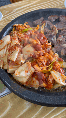  청주 오창 맛집 오리고기랑 묵은지 조합이 좋은 학봉
