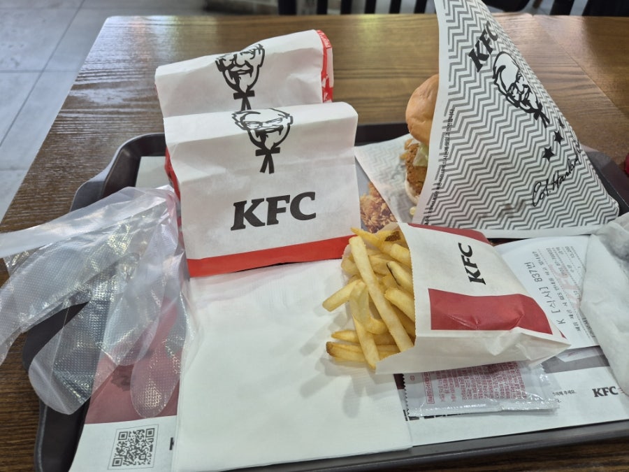 KFC 연신내역점 사진 4