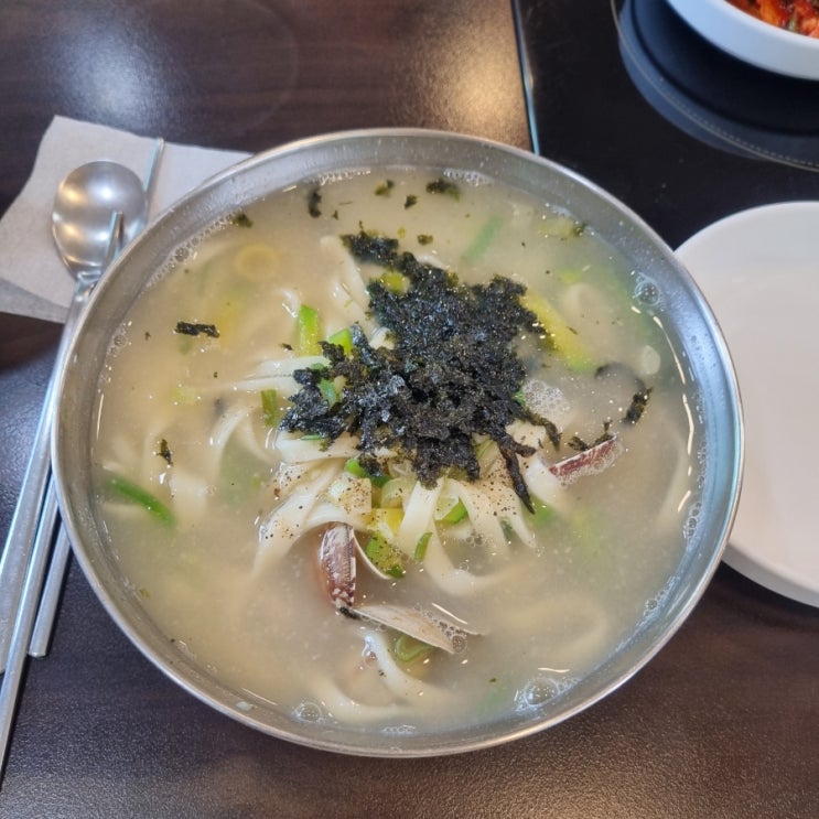  [성남 태평동 맛집] 성남중앙시장 노포 바지락칼국수 맛집 '대머리칼국수'
