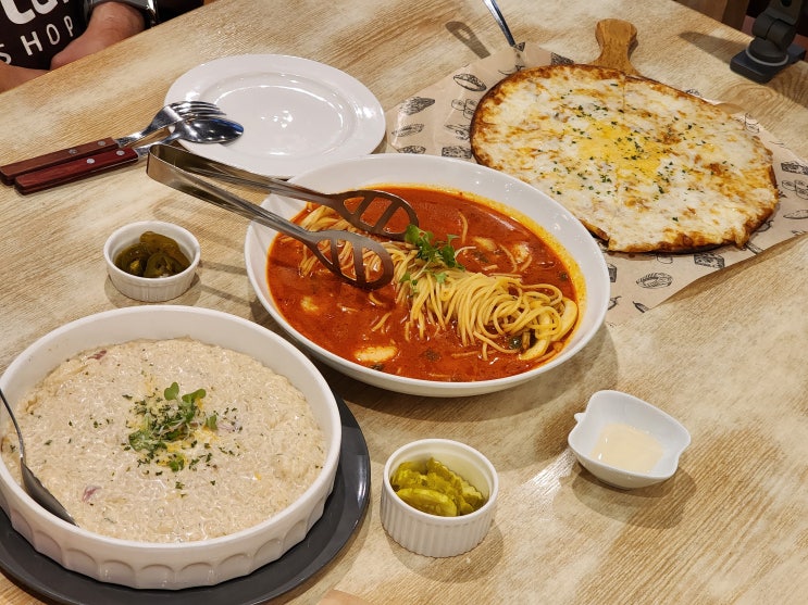  왕십리 엔터식스 맛집 ::카이테이블:: 쇼핑하고 들르기 딱 좋은 곳