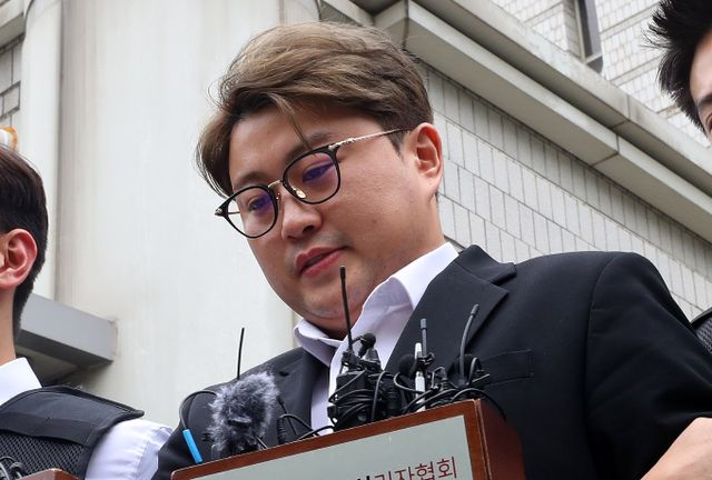  '음주 뺑소니' 김호중, 출연료만 8억?… "돈 위해 거짓말했을 것" ...실시간 핫이슈