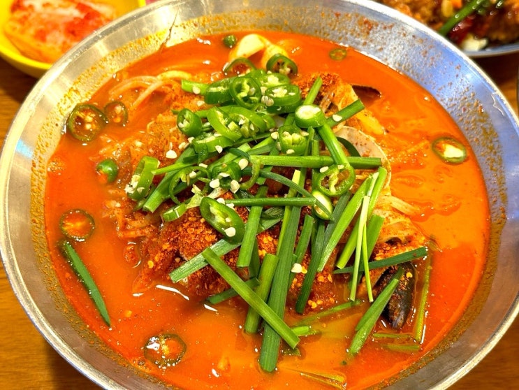  방이동 중식맛집 뽕사부 방이점 오버립 가능 매운짬뽕 중국냉면