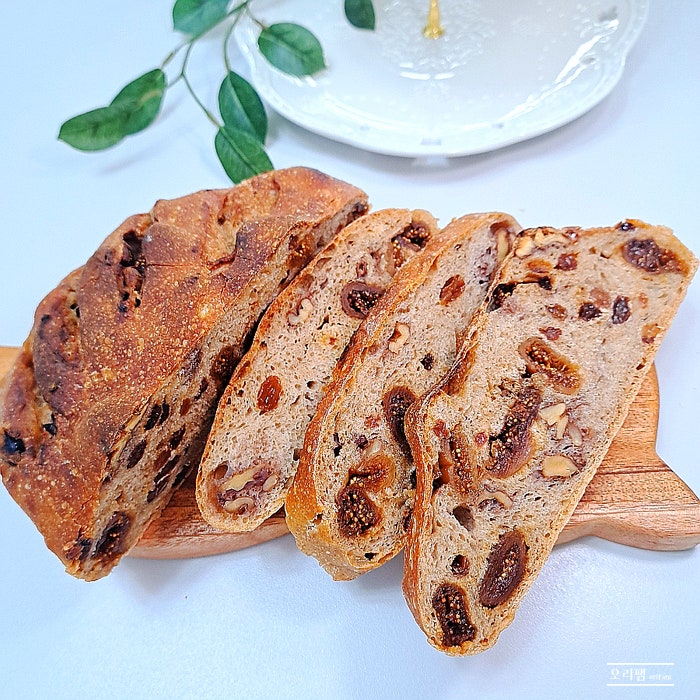 통밀 무화과 깜빠뉴 만들기 무반죽 말린 무화과빵 레시피