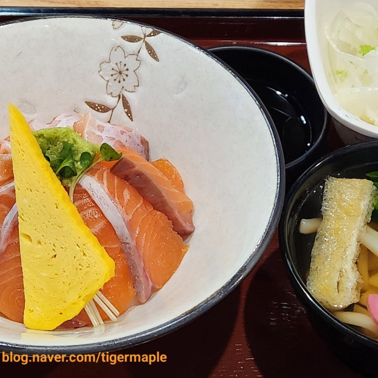 인하대 후문 데이트 가메이 용현동 일식 연어 덮밥 점심 맛집 인하대 후문 데이트 가메이 용현동 일식 연어 덮밥 점심 맛집