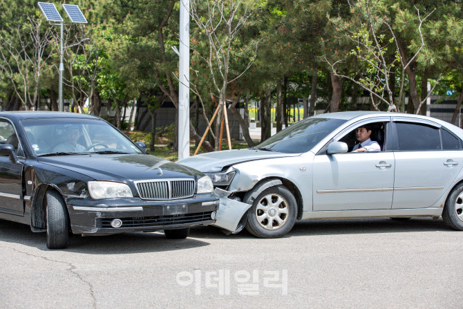 '김호중 사태'까지…끊이지 않는 '운전자 바꿔치기' '김호중 사태'까지…끊이지 않는 '운전자 바꿔치기'