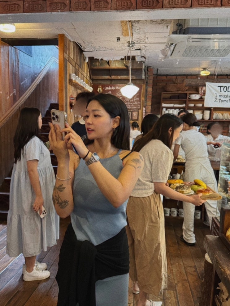  압구정 카페 : 런던 베이글 뮤지엄 도산점 (런베뮤)