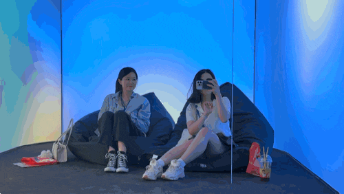  [성수] 닥터지 진정 강한 너를 위해 / 뉴트로지나 딥클린 사이언스 파크 : 본품 주는 뷰티 팝업스토어