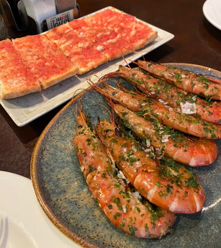  [스페인 여행 | 바르셀로나 맛집] 카탈루냐 음악당 근처 판콘토마테 맛집 타파스 바 토스카(Tosca) 후기