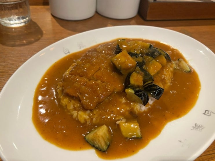  일본 오사카 혼마치 현지인 카레 맛집 하쿠긴테이 Hakugintei 추천