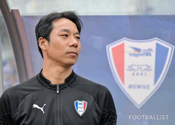 <b>수원</b> 삼성 K2리그 5연패, <b>염기훈</b> <b>감독</b>의 삭발 그리고 자진사퇴
